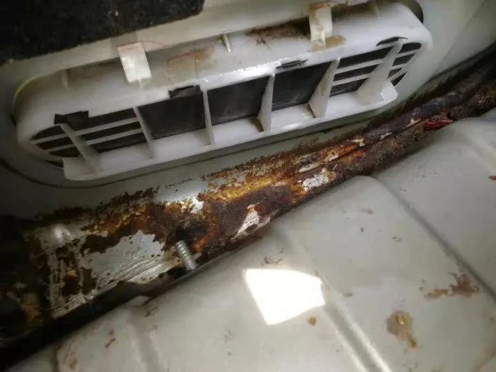 10年的丰田锐志二手车价格多少钱,12年丰田锐志的优点和缺点