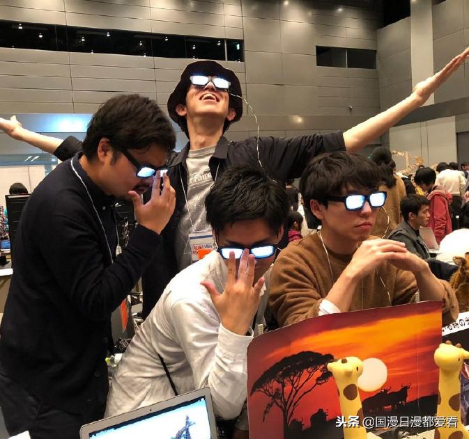 中二才是科技之本：这个能手搓的“螺旋丸”最初居然是个艺术品！