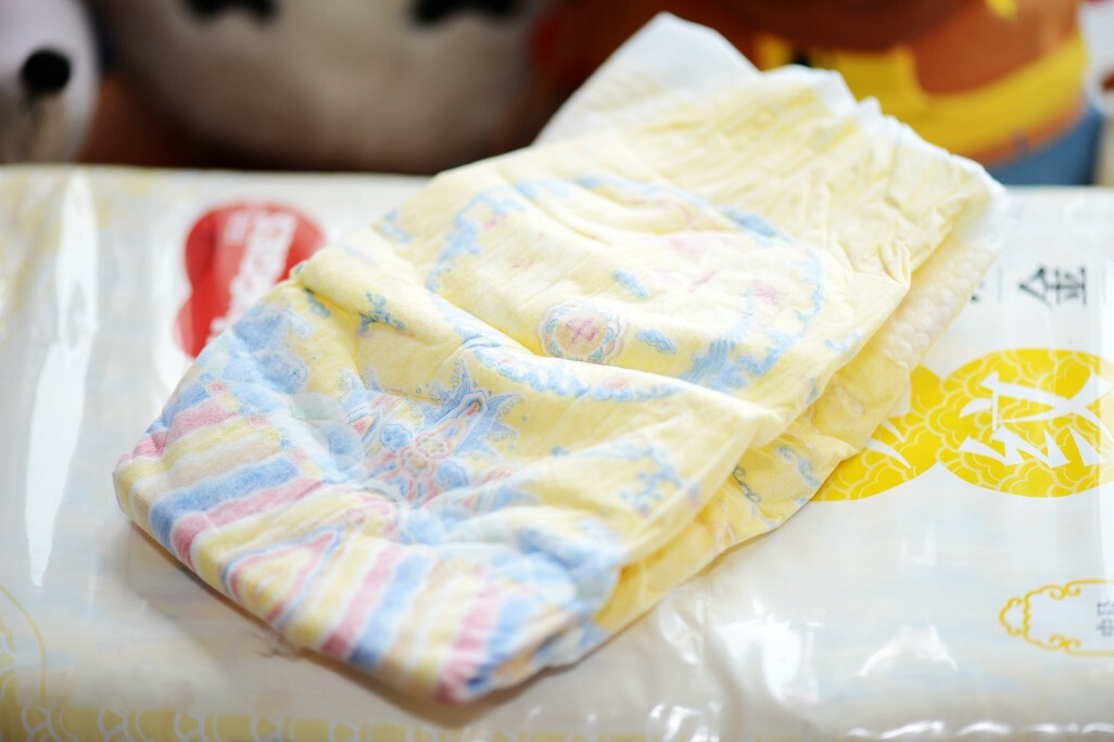 好奇皇家天然棉纸尿裤测评,纸尿裤好奇皇家御级丝柔