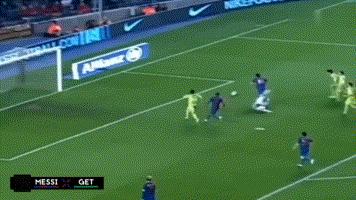 足球场上精彩过人瞬间,足球精彩进球瞬间