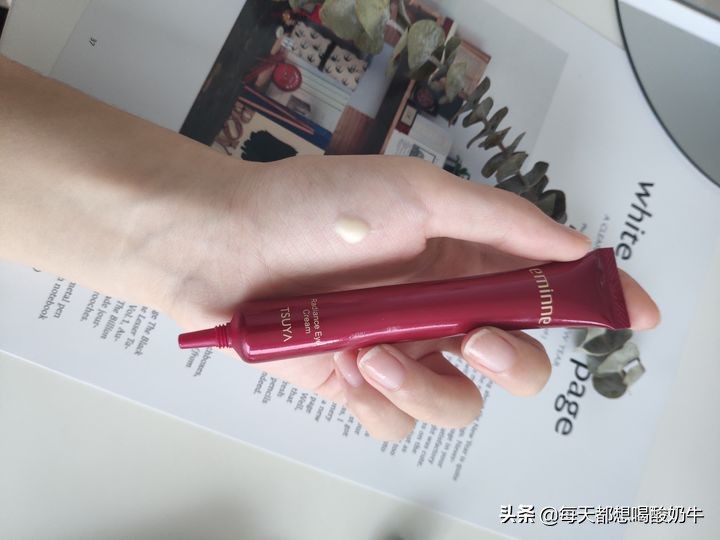 角质层薄脸颊泛红怎么护肤,敏感肌角质层薄的护肤手法