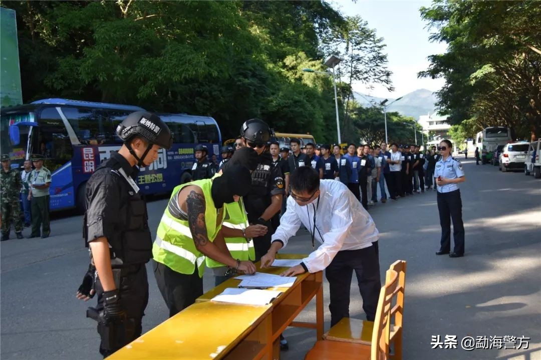 “0871-12340”来电，请您为平安勐海加油~~~