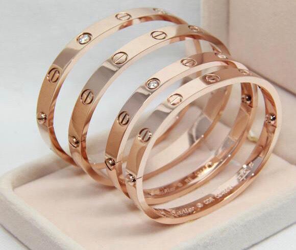 萧邦快乐七钻腕表长方形表盘,萧邦玫瑰金奢华月相腕表