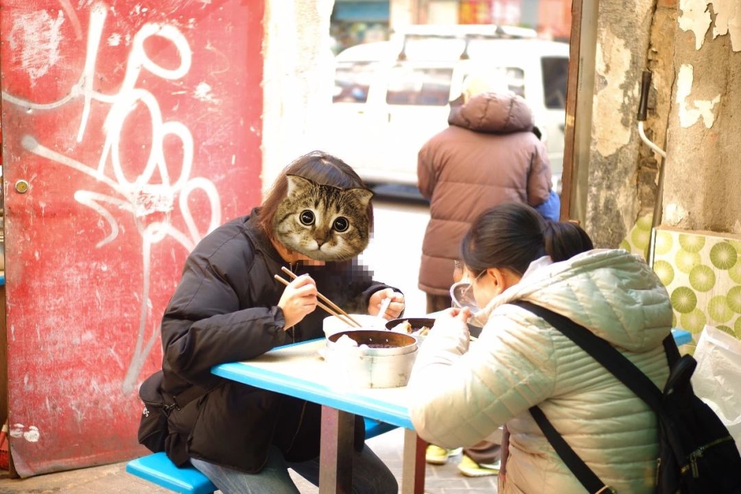 在网巾市,花12块get一笼倪妮同款汤包