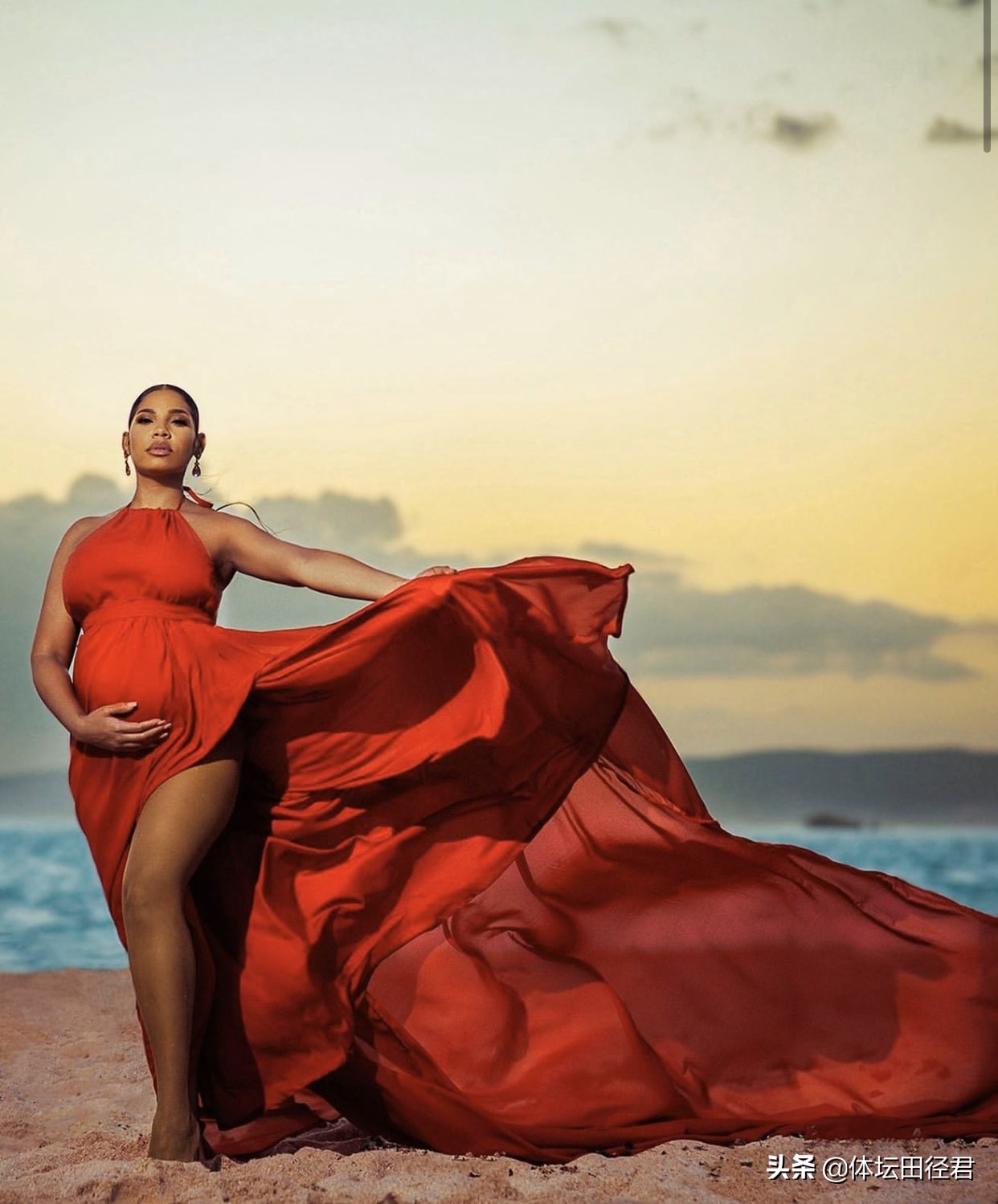 无愧世界第一人!博尔特退役3年腹肌依旧明显东京奥运或迎接班人