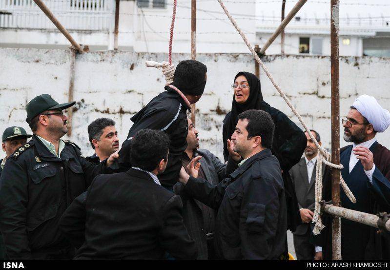 伊朗摔跤冠军被判死刑,伊朗摔跤冠军被处决