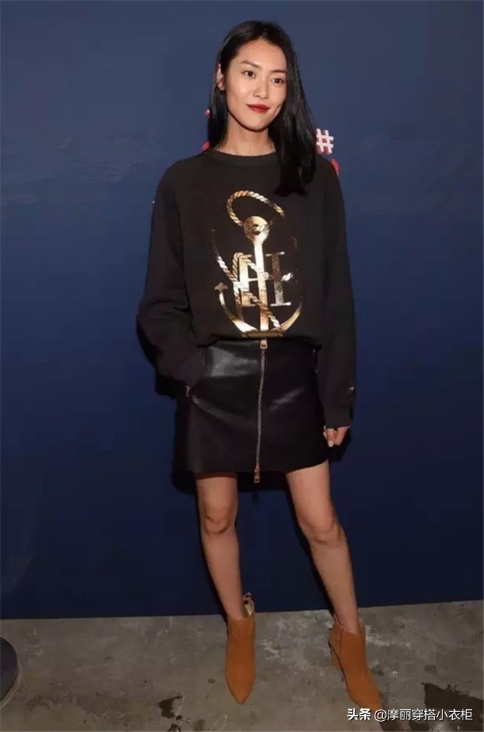 显瘦黑色卫衣,黑卫衣的四种穿搭