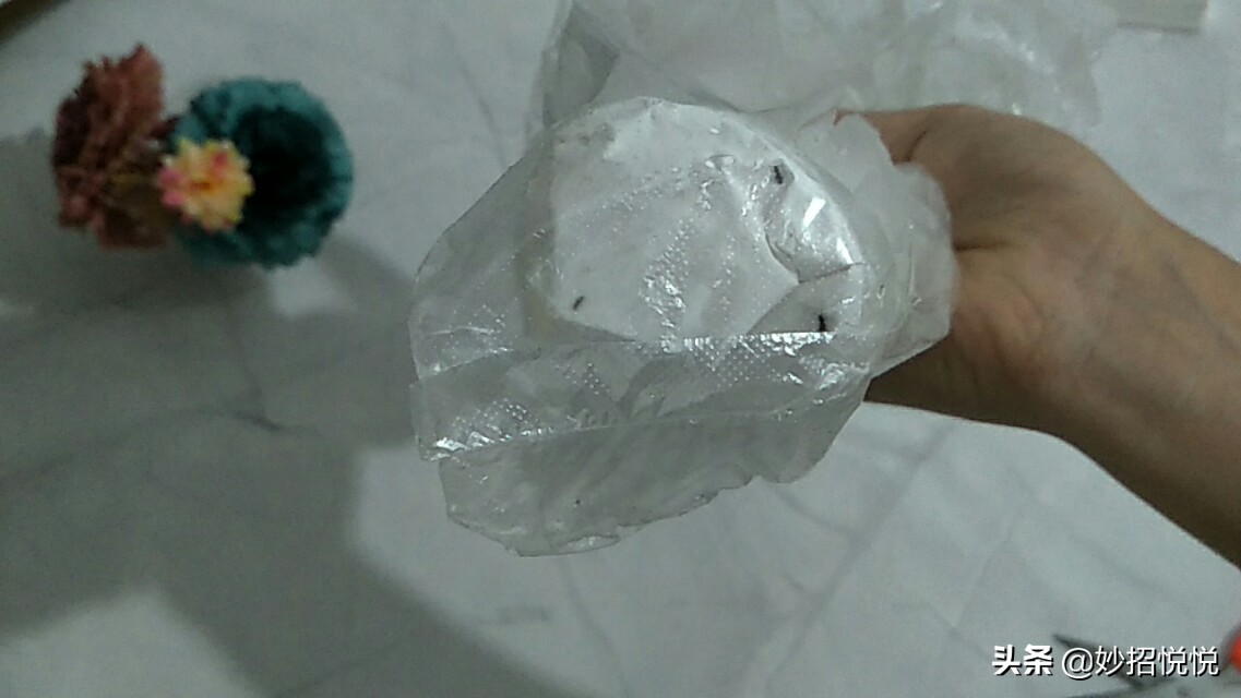 长虫子的面还可以吃吗,长虫的面条还能吃吗