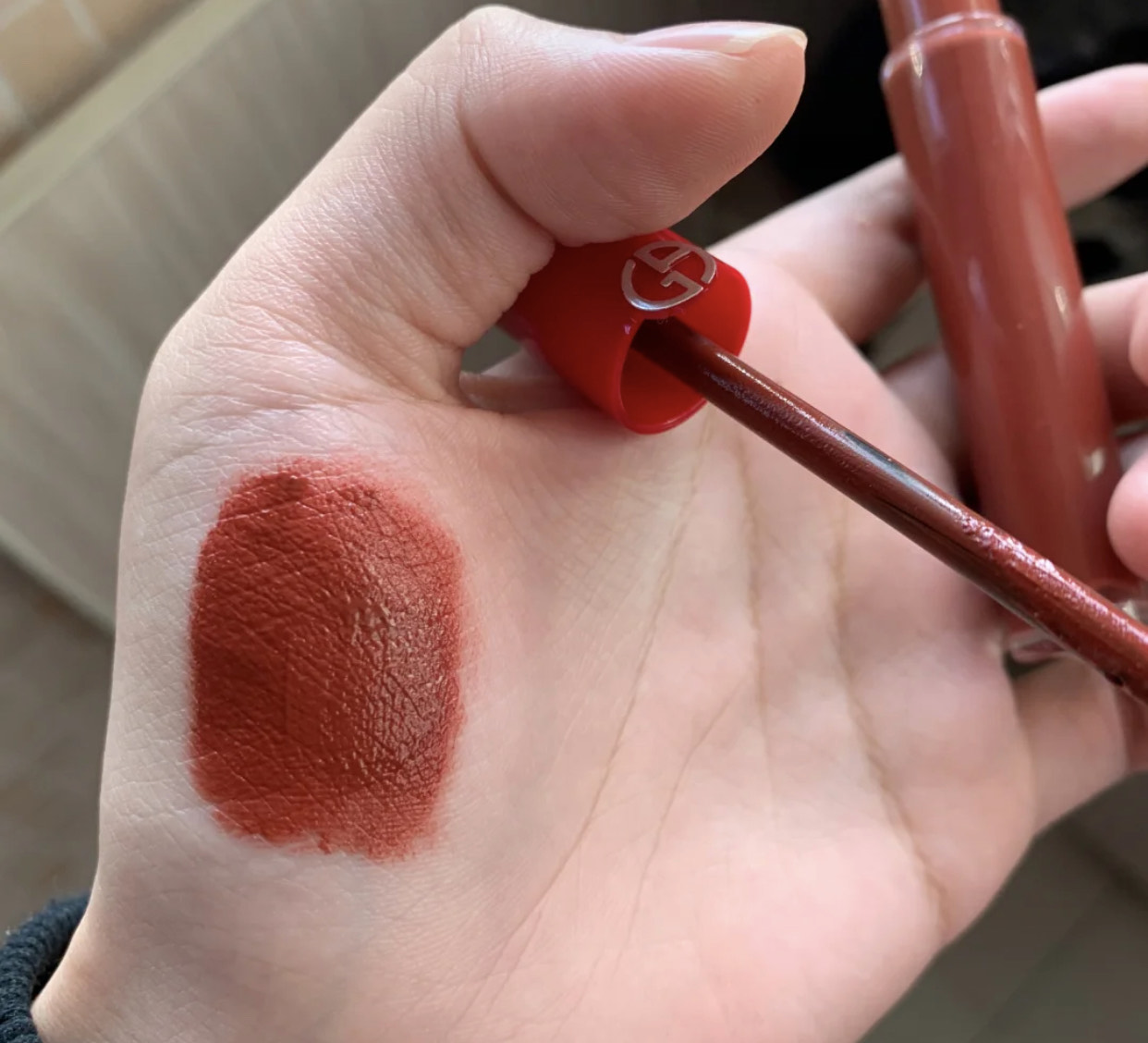 迪奥丝绒999和兰蔻505哪个好看,口红秋冬三巨头