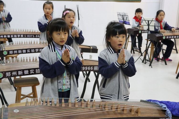 郑州新徽实验学校直播,郑州新徽实验学校喜迎元旦