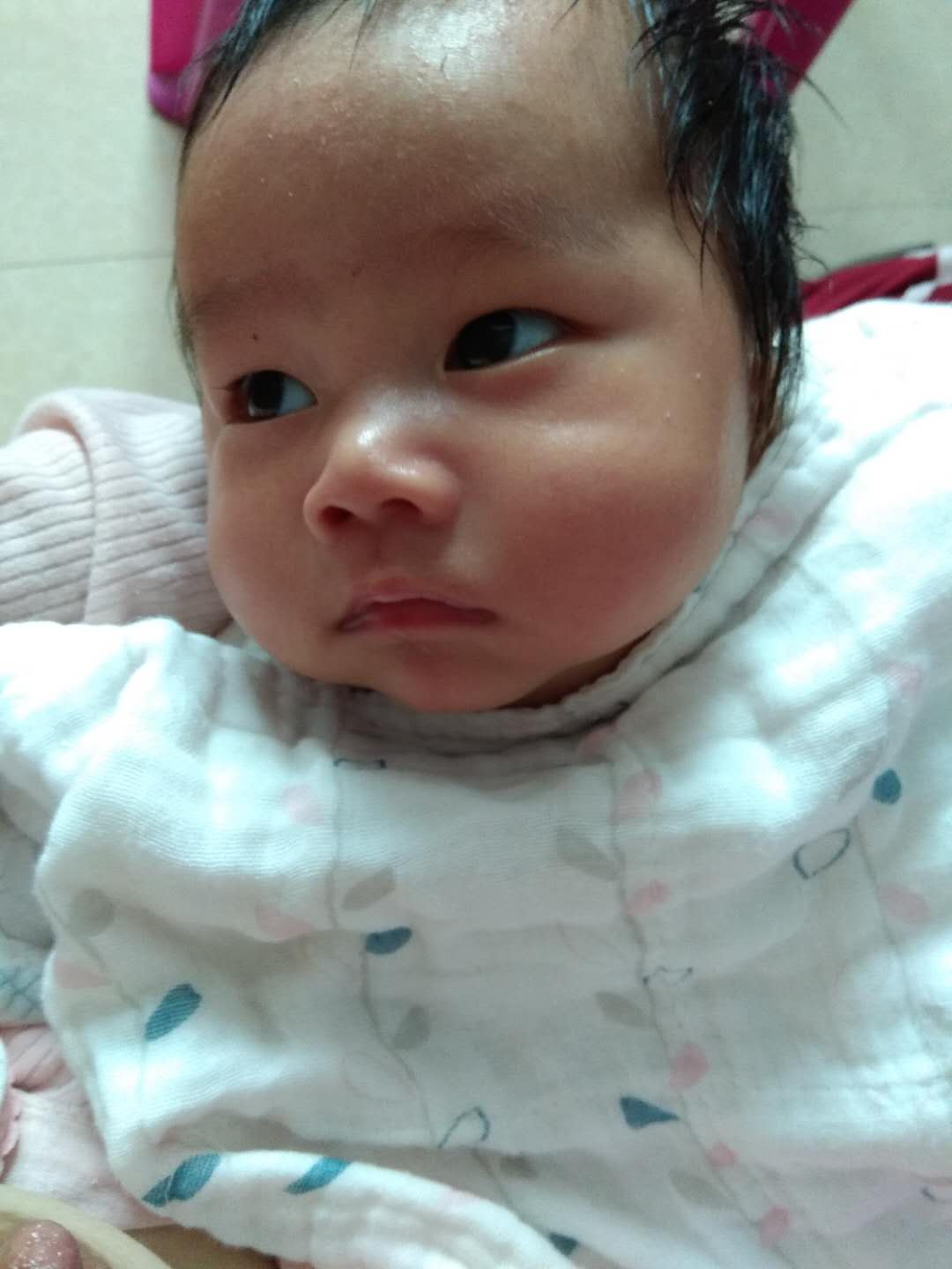 宝宝咳嗽怎么办最有效,喝奶时呛奶咳嗽的正确处理方式