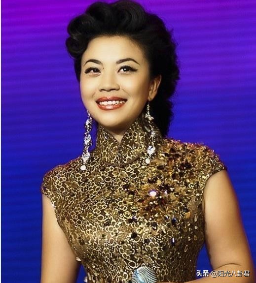 从湖南走出的8大美女，有4位立足央视春晚20年，2位成综艺一姐