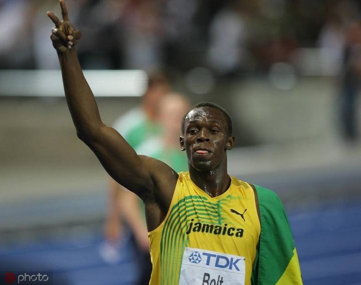 足球界的极限之约：基普乔格般的奇迹，何时降临绿茵场