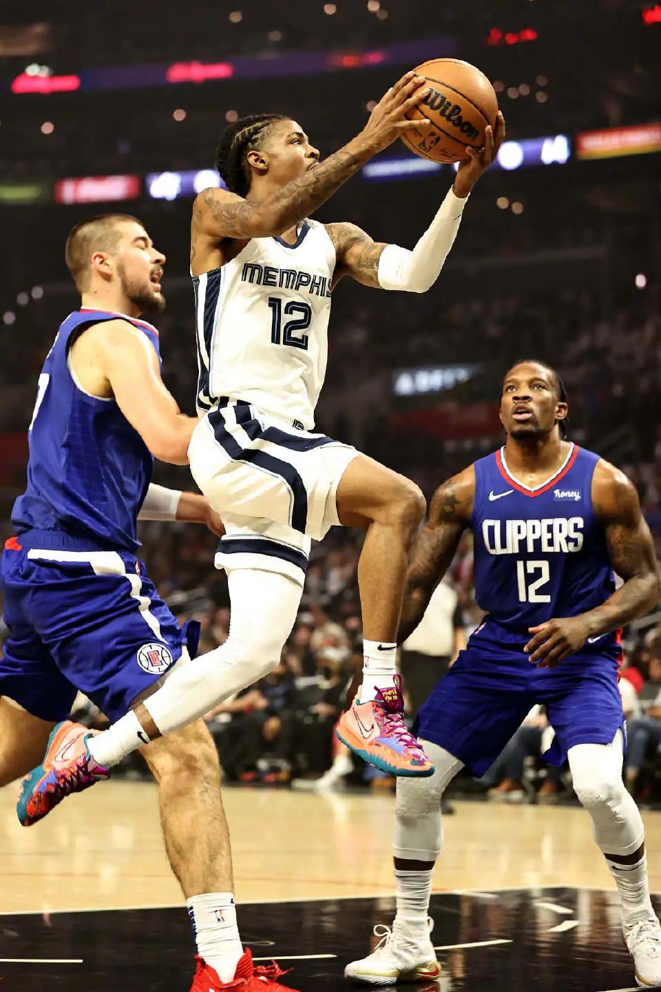 欧文nike莫兰特,欧文更新个人logo耐克