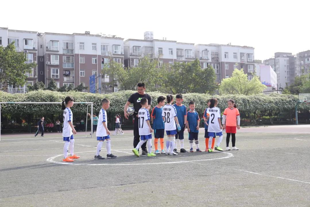 奔跑吧少年校园足球比赛,奔跑吧少年幼儿园足球赛