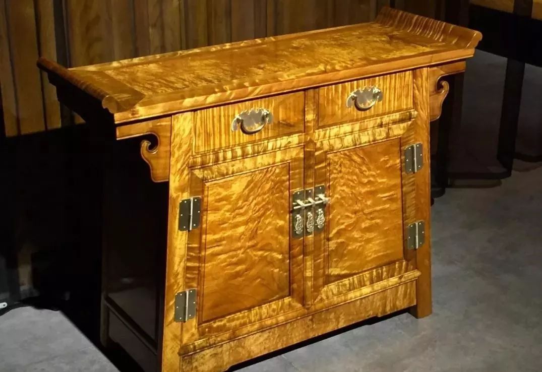 金丝楠乌木之美,顶级天然金丝楠乌木