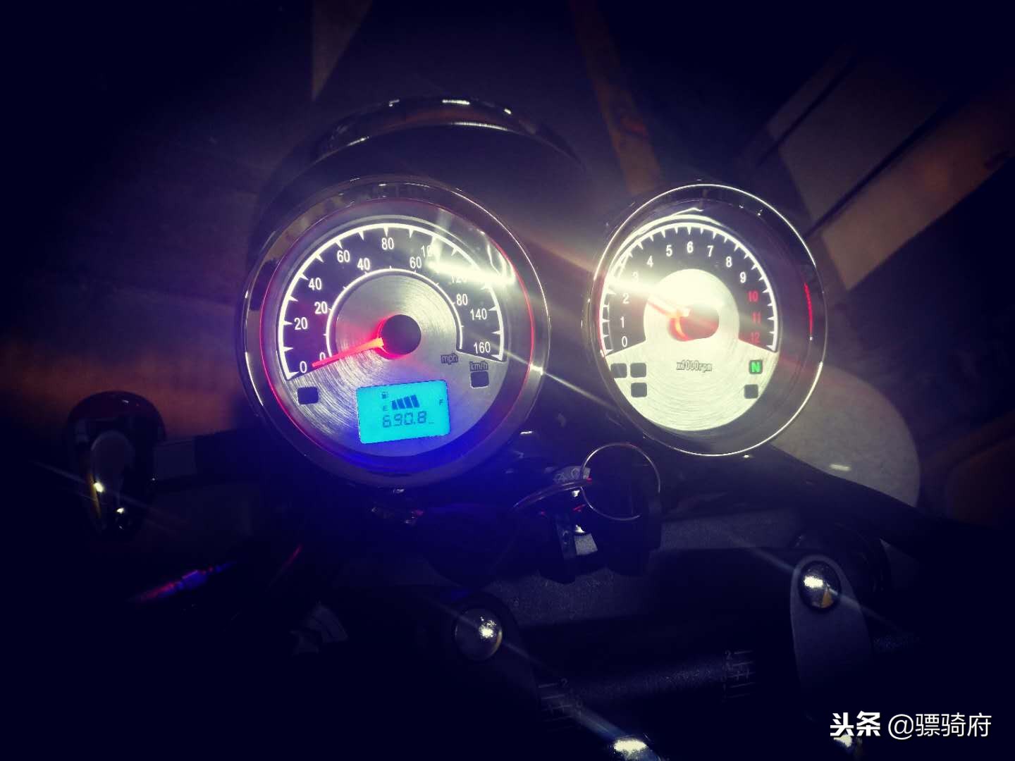 幽客uk400改排气,幽客uk400和鑫源400对比