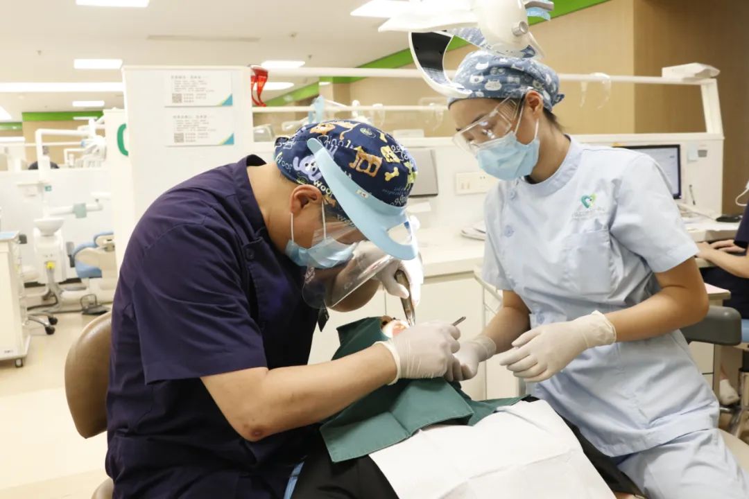 打完新冠疫苗打了麻药有影响吗,打完新冠疫苗拔牙会死吗