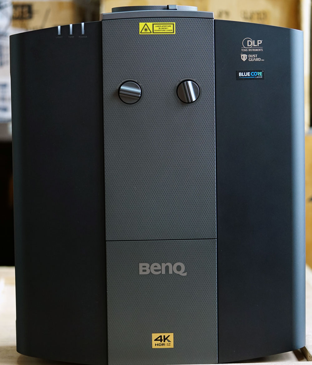 5500流明激光投影机,5000元激光投影机