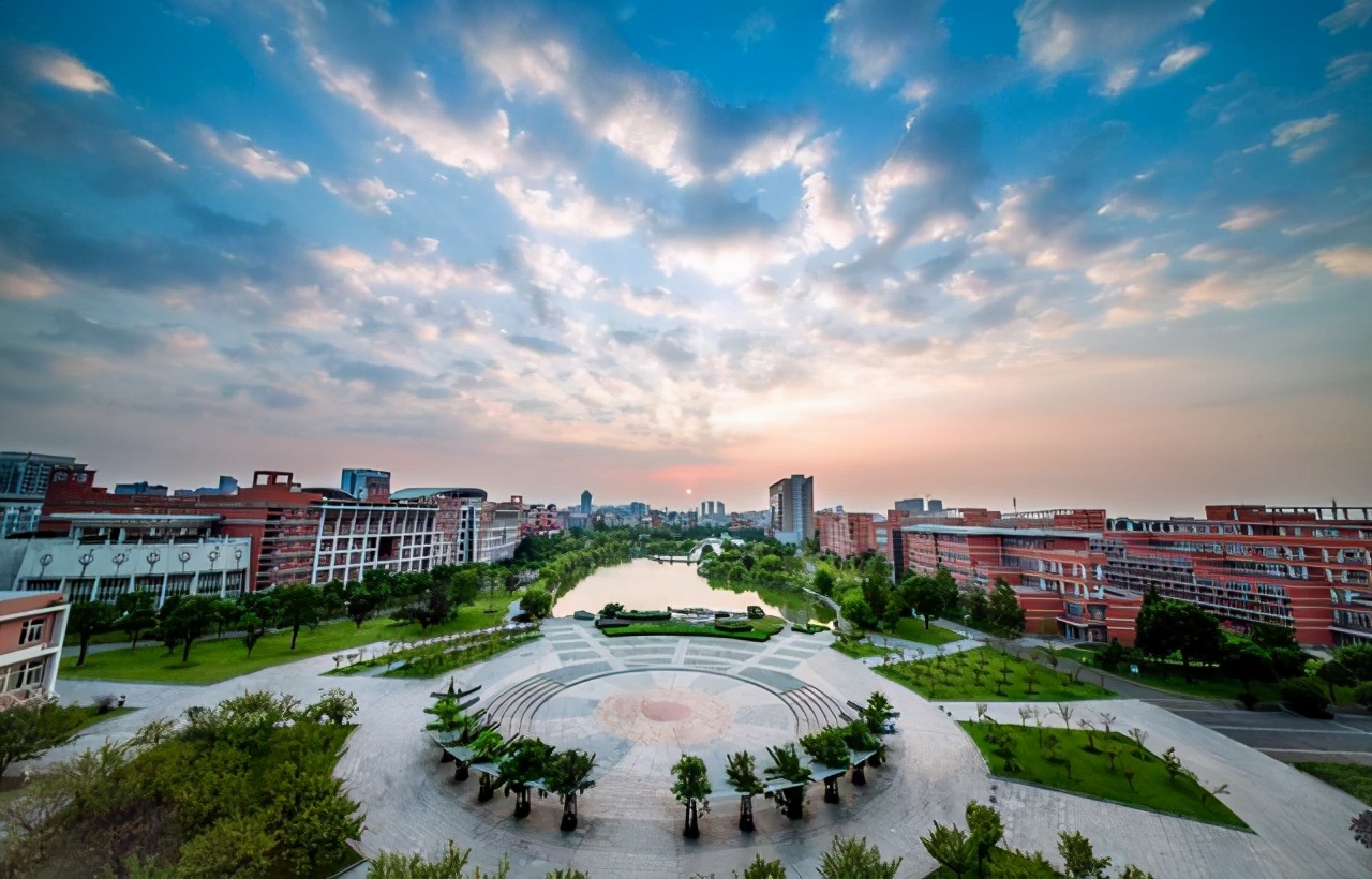 中国高校,中国计量大学录取分数线