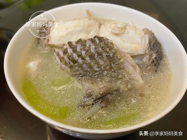万能鱼汤怎么做,无论炖什么鱼都要牢记的方法