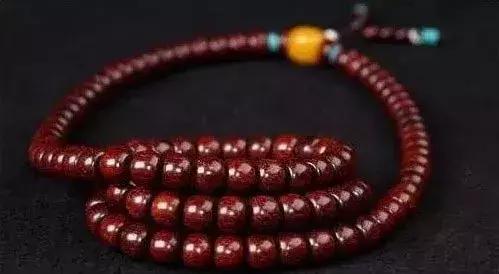 小叶紫檀棕眼越盘越多,小叶紫檀手串越盘越黑