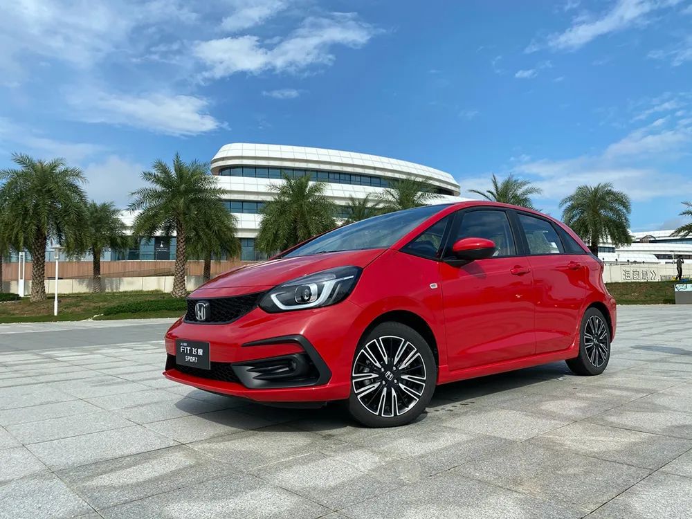 台湾四代飞度试驾视频,飞度4代试驾感受描述