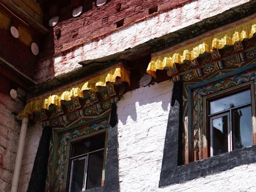 来一趟稻城亚丁，才不负最美人间四月天