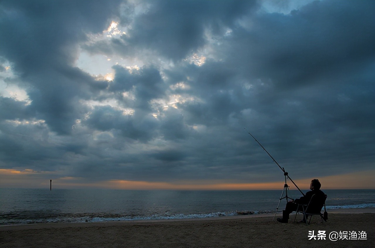 钓鱼的最佳时间段是什么,冬天钓鱼的最佳时间是几点到几点