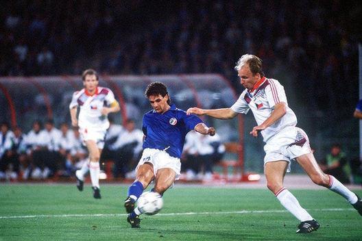 千呼万唤始出来小说第一章,巴乔落寞背影永载世界杯史册