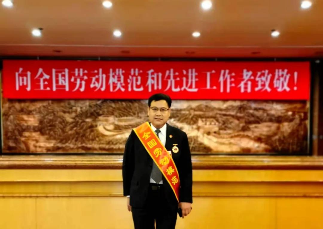 泰州劳模及五一奖章待遇,张劲松泰州劳模