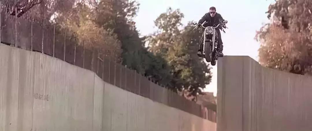 摩托车的引擎声令人振奋,摩托车引擎声大全