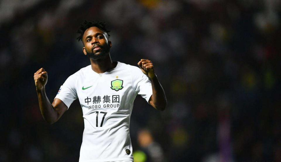 巴坎布国安进球,巴坎布在国安比赛中屡屡吐饼