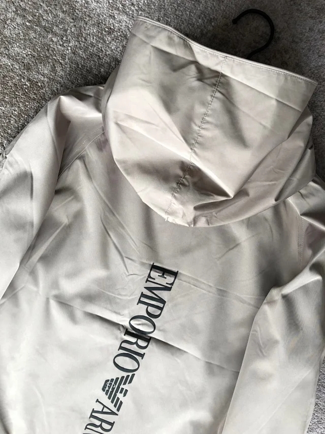 阿玛尼最新款男士夹克,阿玛尼新款夹克