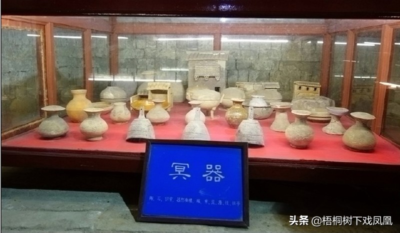 盗墓贼潜入古墓想盗取战国编钟,盗墓吴越国王陵