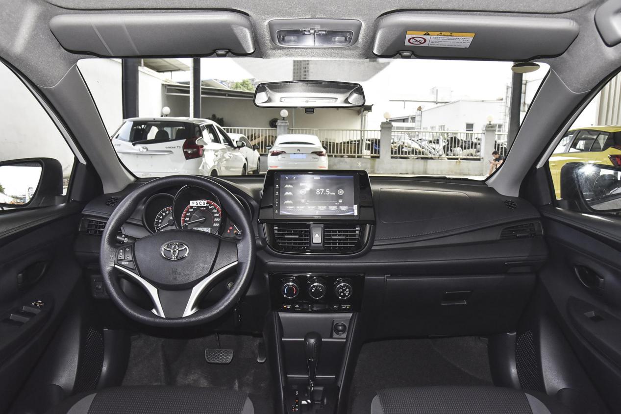 三款工薪族能买的代步车型，配自动挡，省油耐造，最低6.49万