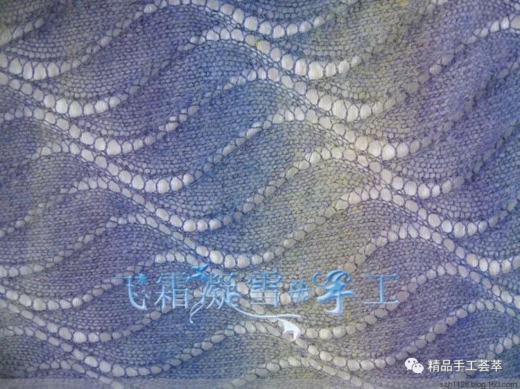 鑫妈手工双色波浪花围巾的织法,漂亮的波浪花样的围巾织法