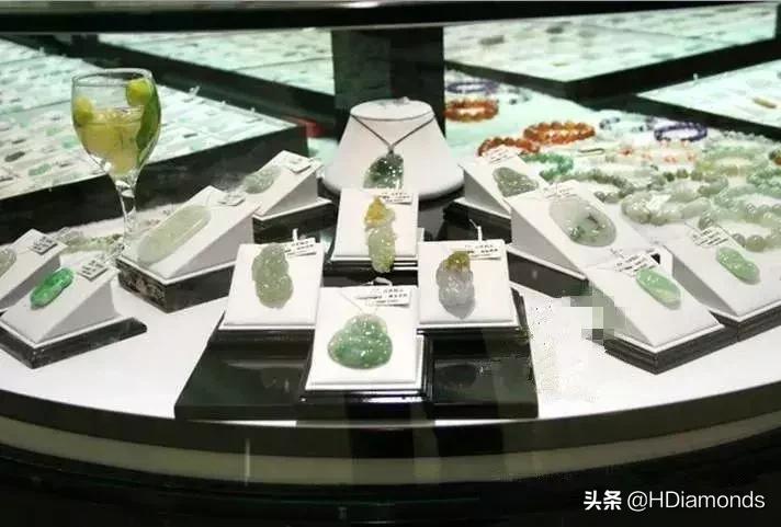 央视打假珠宝奸商——3大*局骗**，4种小伎俩，提醒消费者谨慎购买