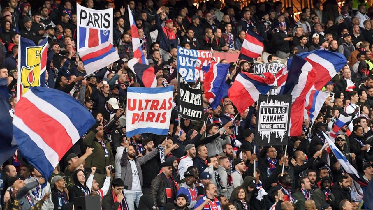 14-15赛季欧冠巴萨进球集锦,五大联赛进球榜拜仁