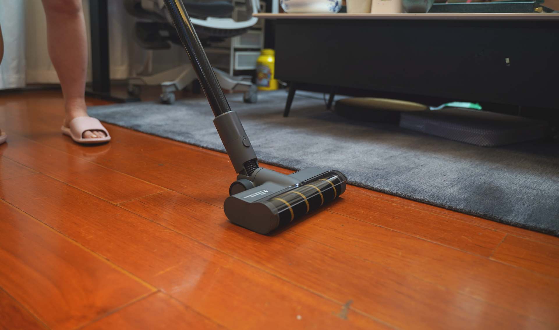 追觅v16和戴森吸尘器测评,睿米吸尘器和追觅v16吸尘器哪个好