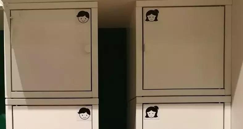 生了二胎都跟妈妈睡卧室如何布置,二胎房间两张床摆放