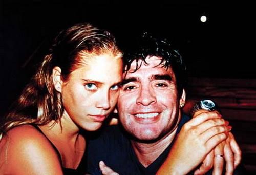 马拉多纳病逝前,发文悼念马拉多纳