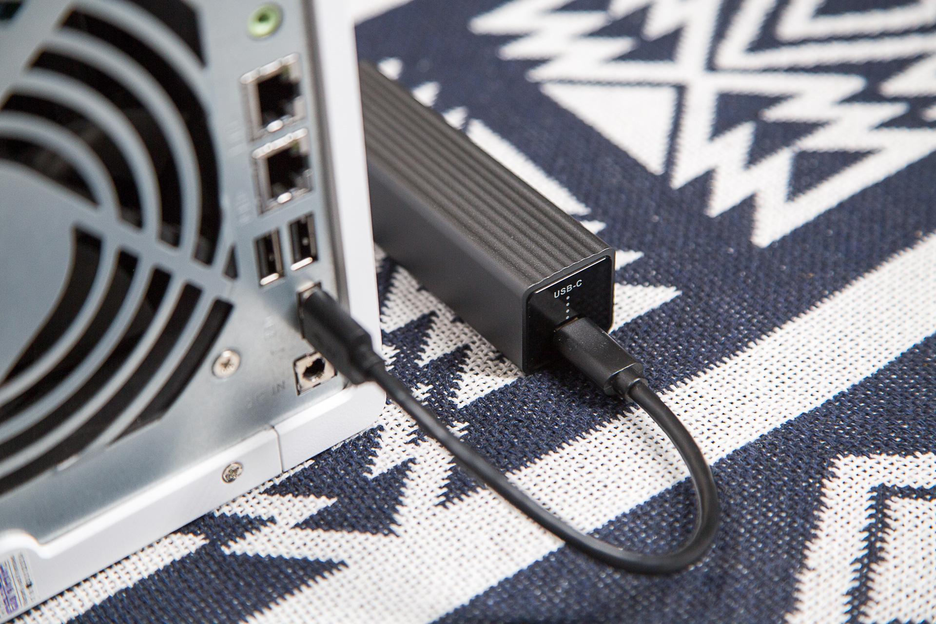 万兆路上的一块金砖：威联通QNAPQNA-UC5G1TUSB3.0转5GbE网络