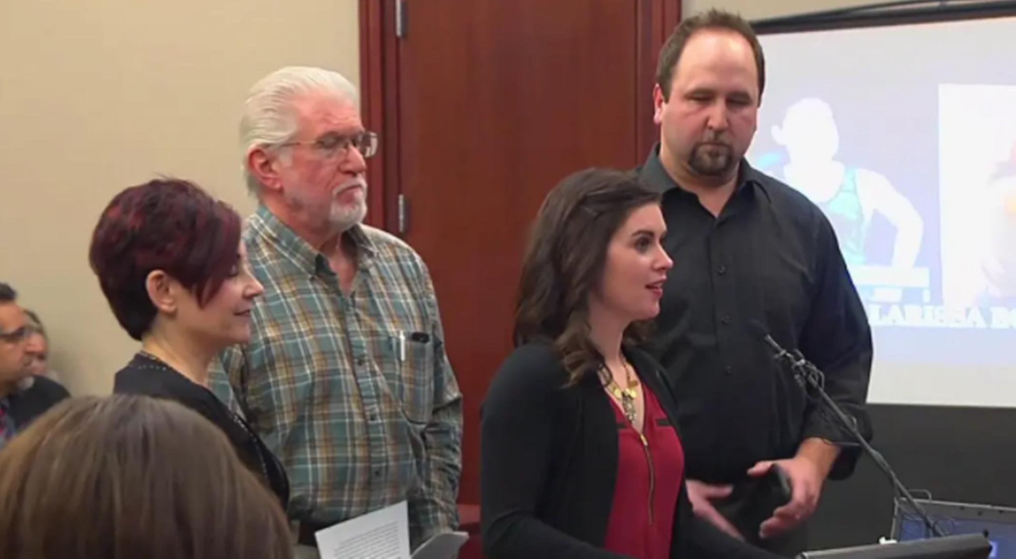 156名女孩站了出来,揭开美国体操队性侵真相,这部纪录片扎心