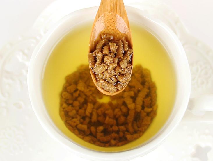 秋季，经常喝一杯它，比牛奶好，比山药便宜，去燥润肤更胜护肤品