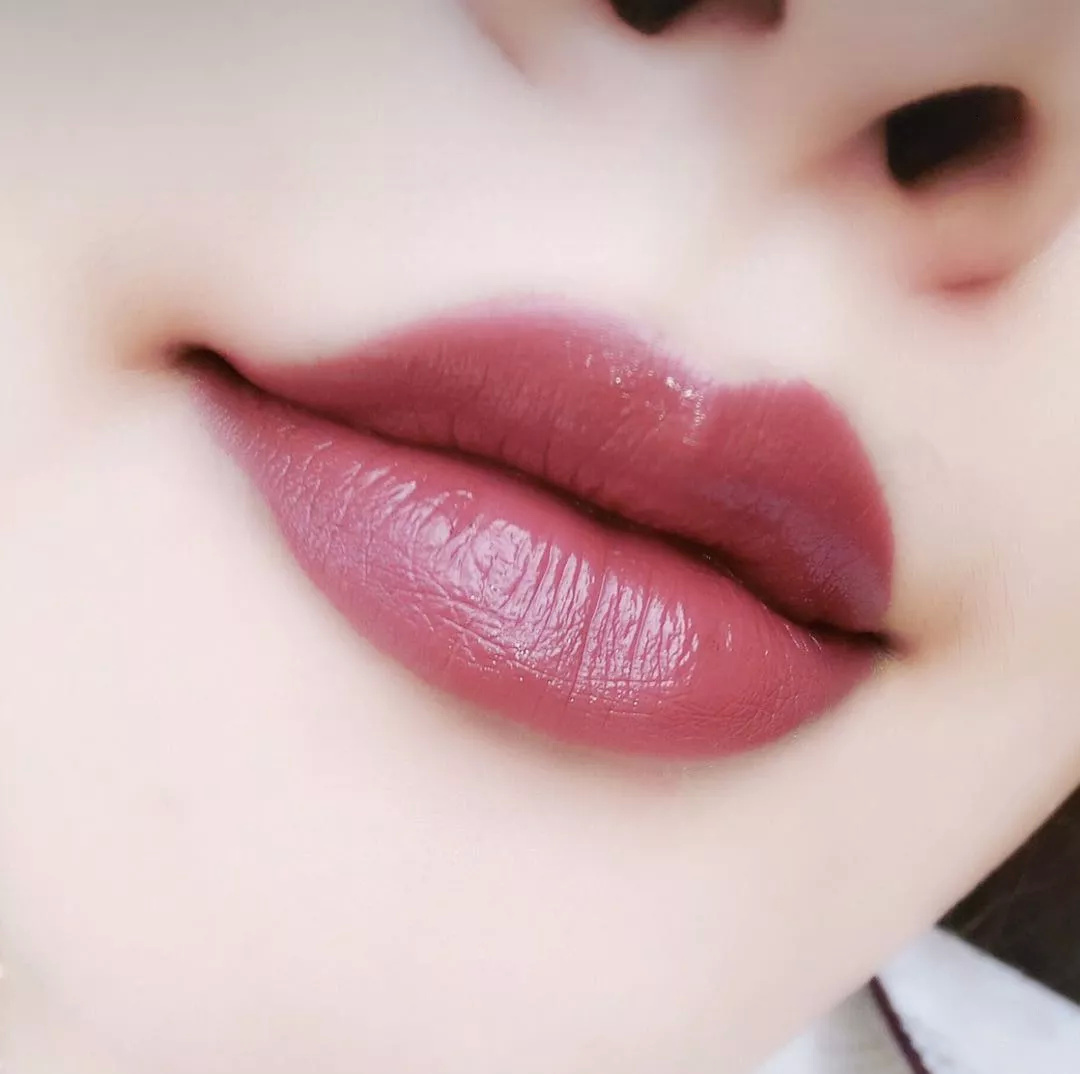 适合16岁女生的大牌口红,选对口红做个精致的猪猪女孩