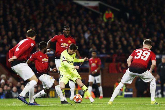 曼联打法慢动作,曼联战术打法大全