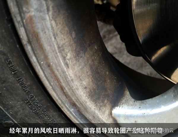 爆胎了轮胎拆不下来怎么办,轮毂爆胎后拆卸图解