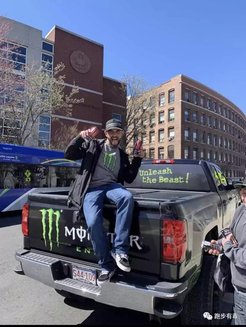 都说跑步是最省钱的运动,都说跑步是最省钱的