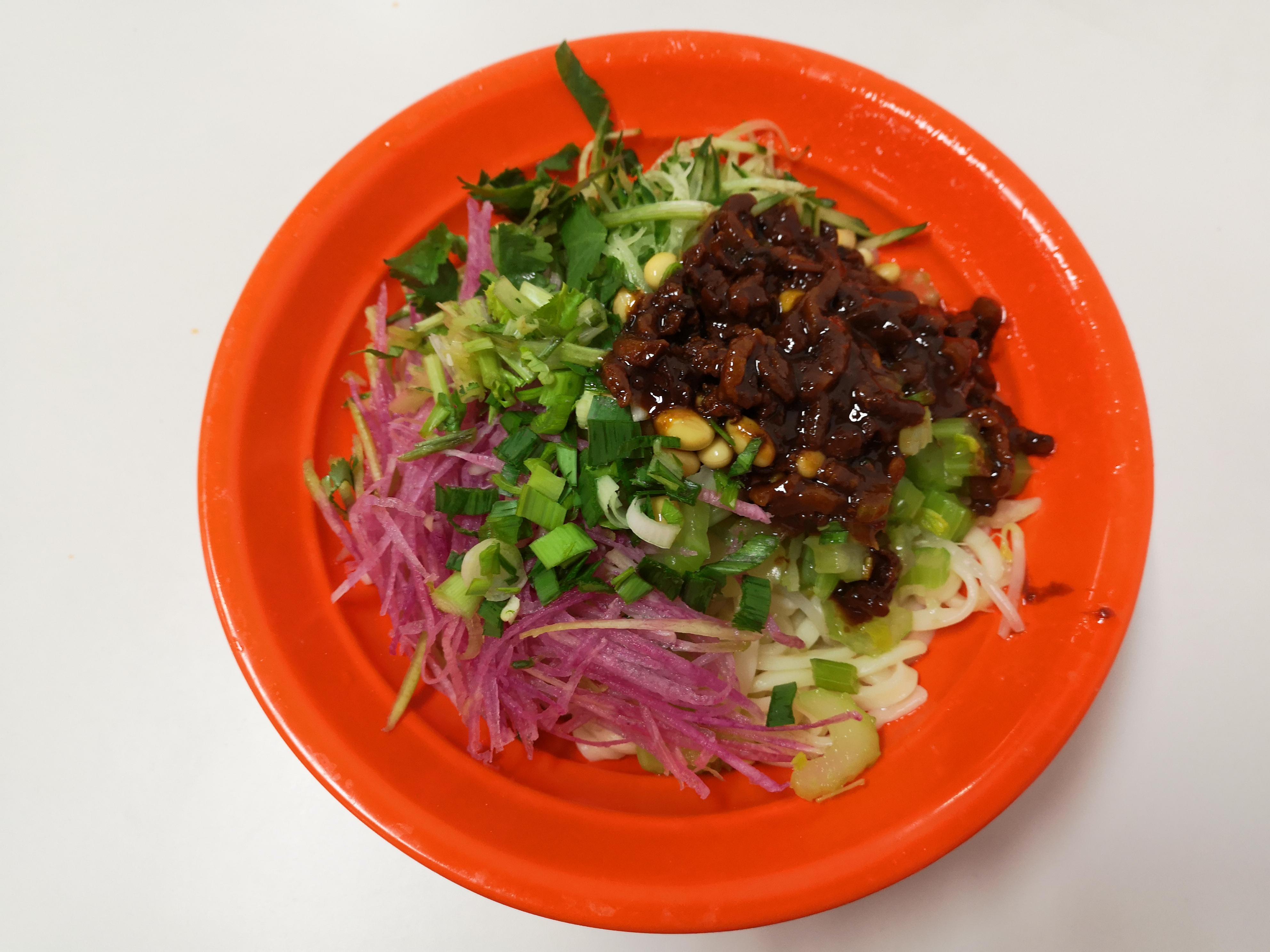 逛颐和园观十七孔桥金光穿洞,离颐和园金光穿洞奇景最近的入口